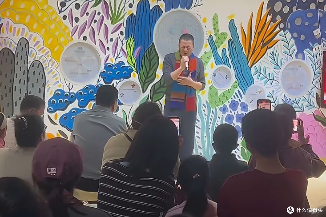 嫣然年会李亚鹏哽咽落泪:直言能渡难关,捐款超2400万+新址将定