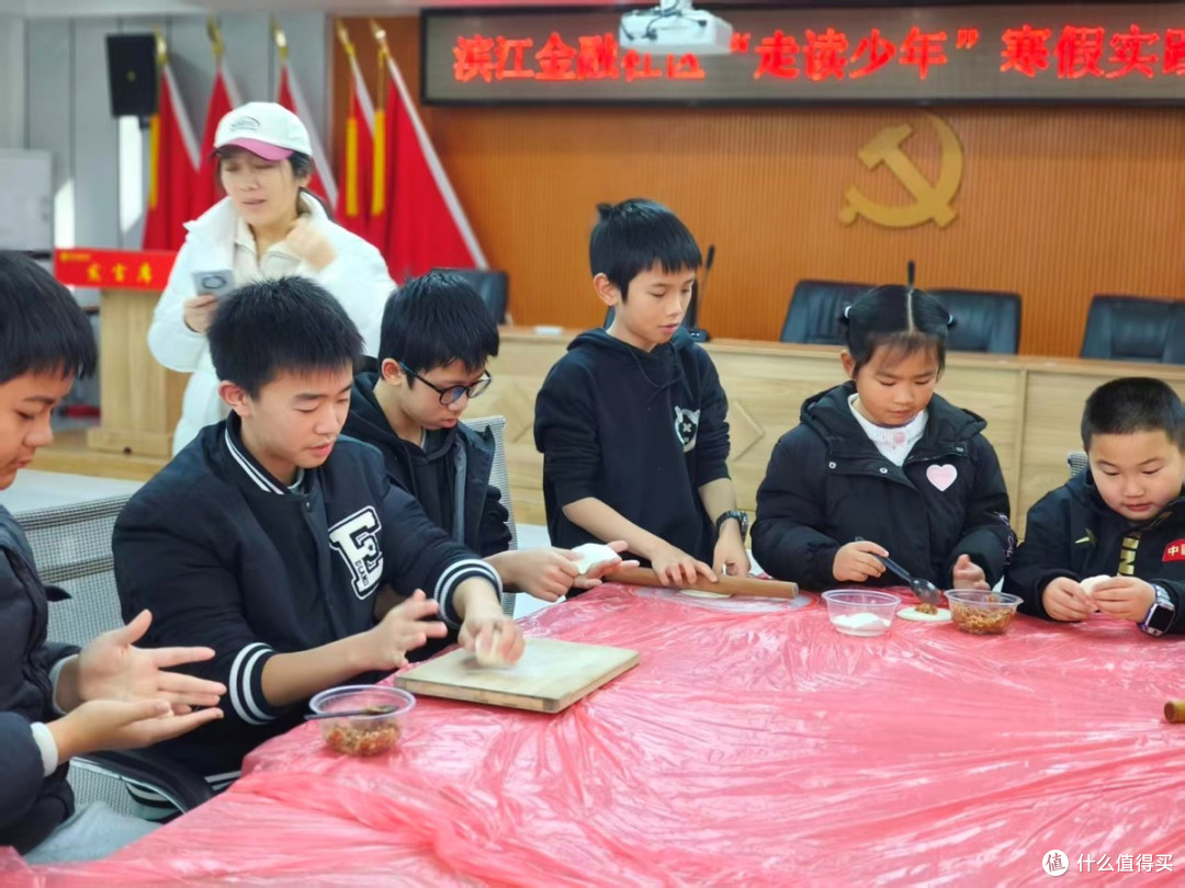 “寻味古法 饼承匠心”非遗面点活动在长沙滨江金融社区成功举办