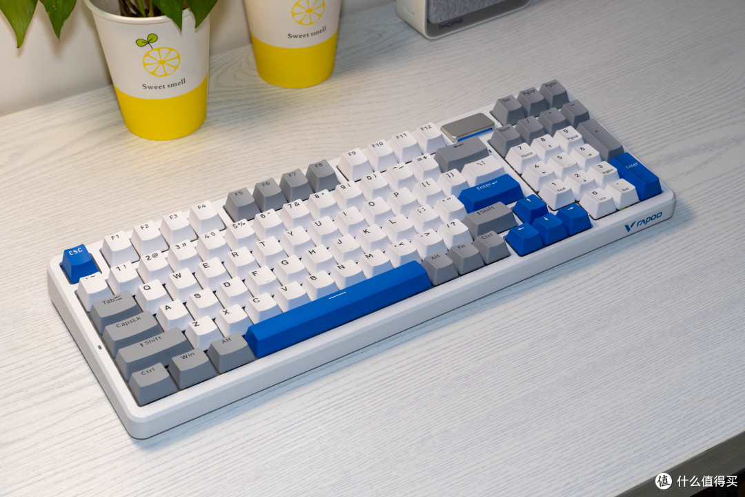 长续航 + 低延迟双 buff!雷柏 VT9 MAX二代和V700DIY 套装测评!