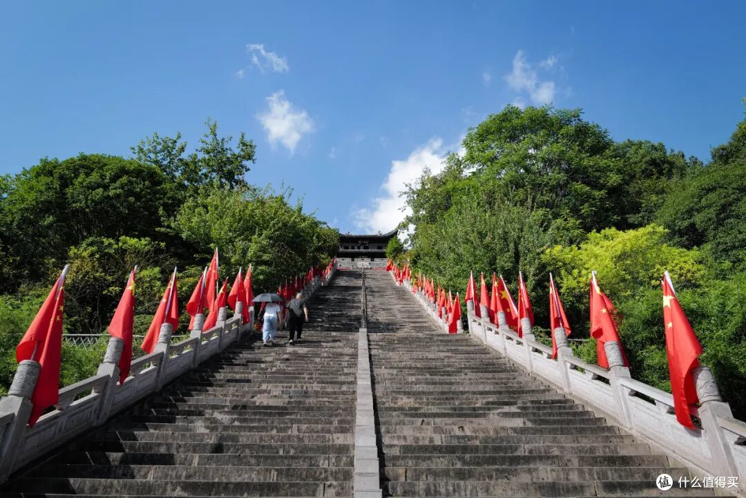 值得一去再去的山海之城，好吃又好逛，高铁1h可直达！
