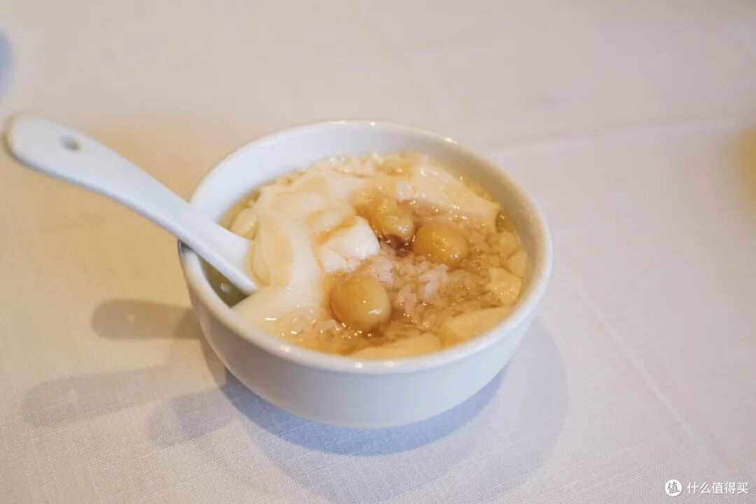 值得一去再去的山海之城，好吃又好逛，高铁1h可直达！