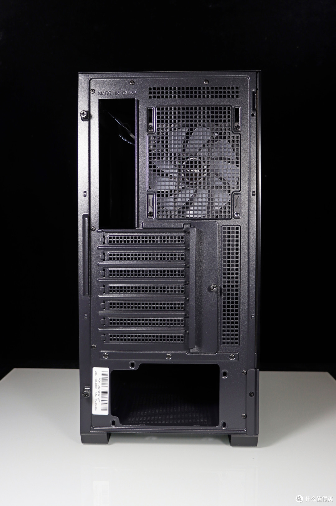 搭配 9070 XT 显卡也能让 9850X3D 轻松干掉 285K