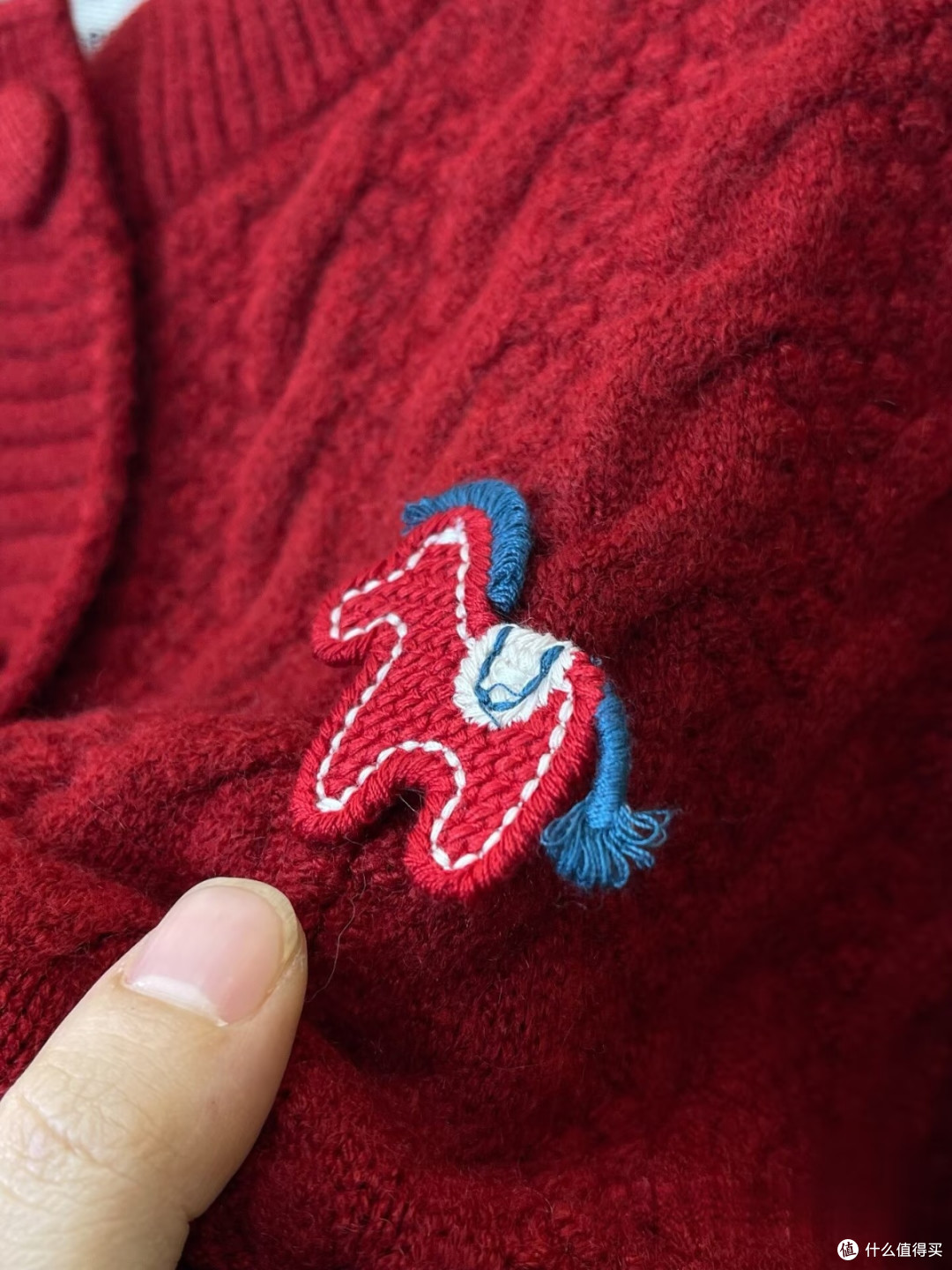 新年买新衣服，这件红毛衣承包一冬好运