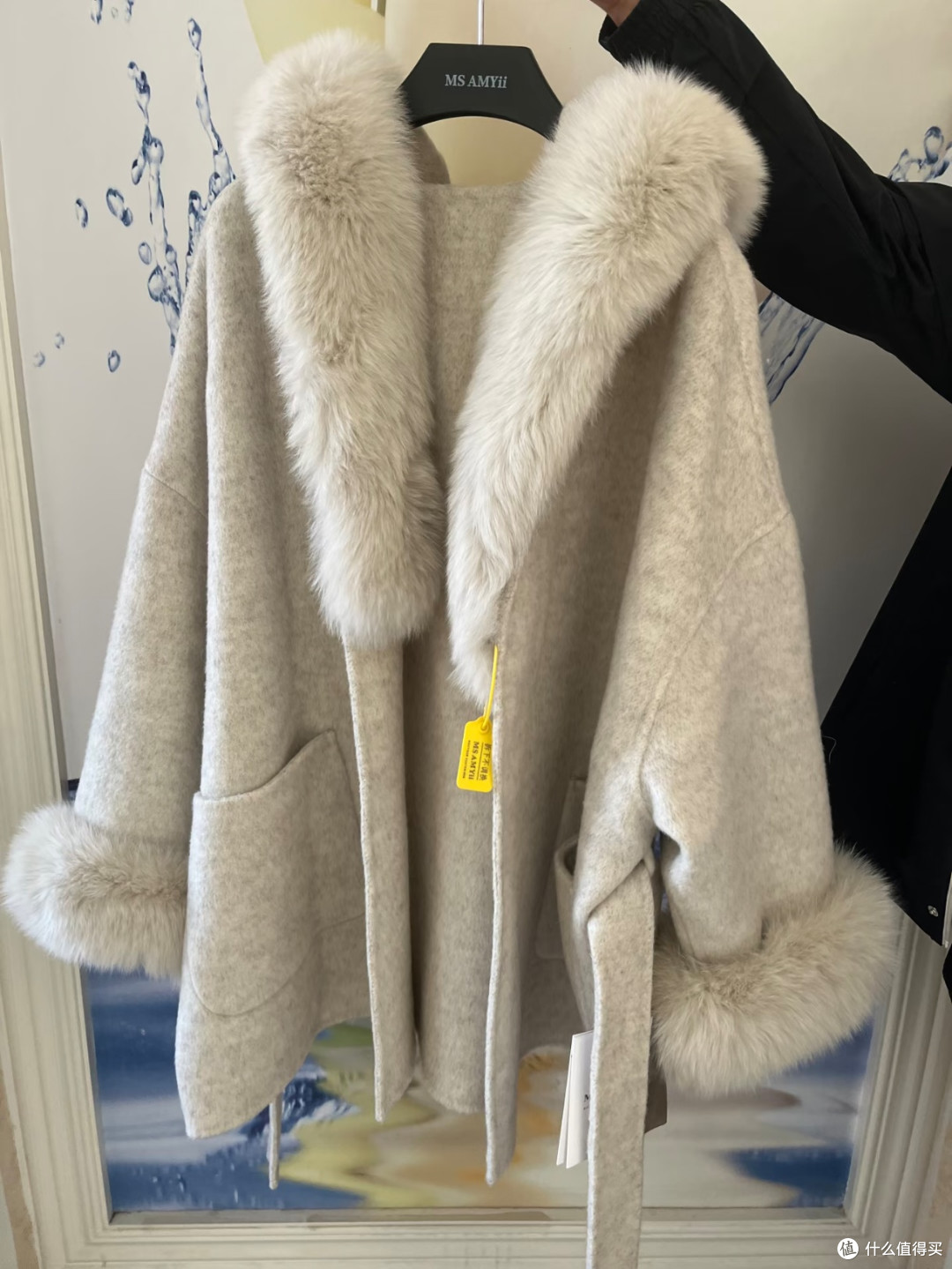 新年买新衣服,这件皮草大衣成了我的新年本命战袍