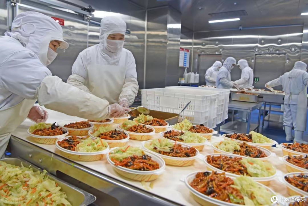 预制菜国标出炉:中央厨房不算预制菜,廉价料理包或被淘汰?