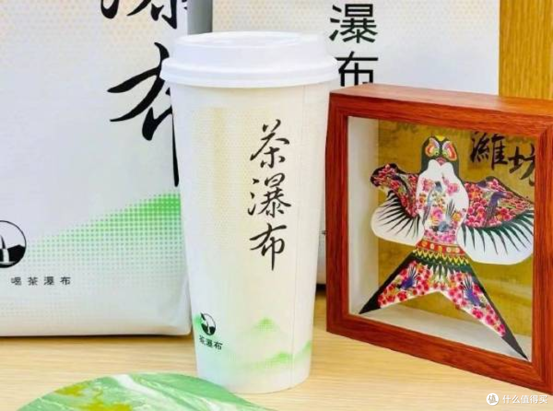 年轻人喝奶茶变“淡”:一分糖成标配,全糖被弃,减糖席卷茶饮圈