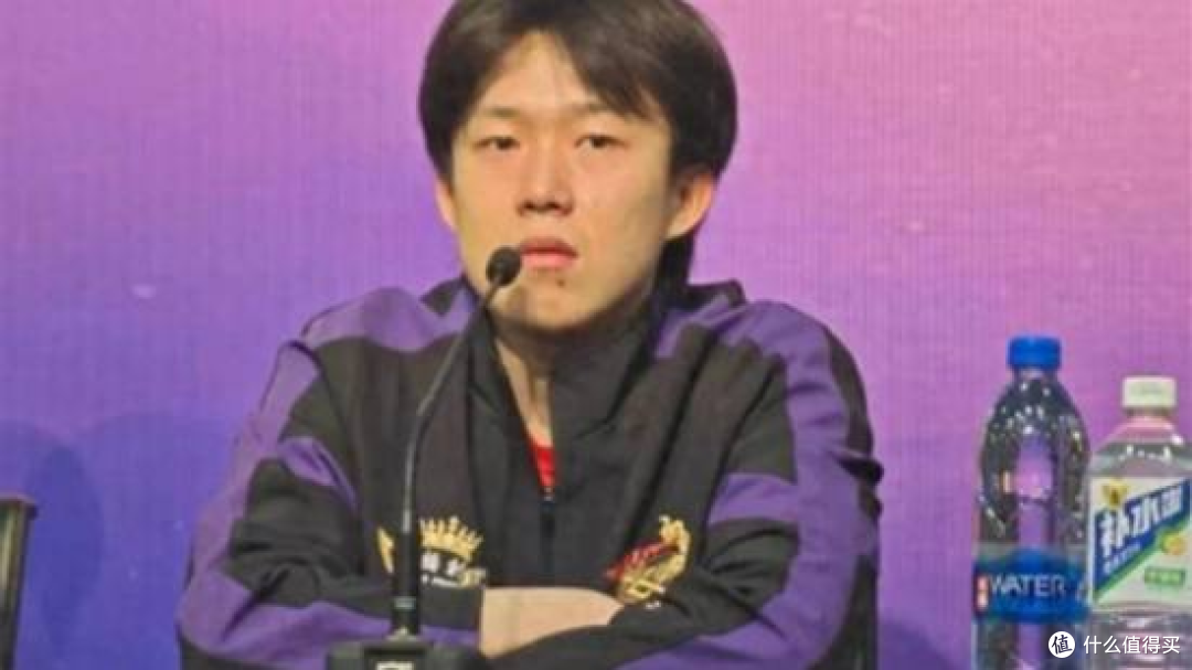 炸翻乒坛!王楚钦罕见暴怒斥观众“闭嘴吧”