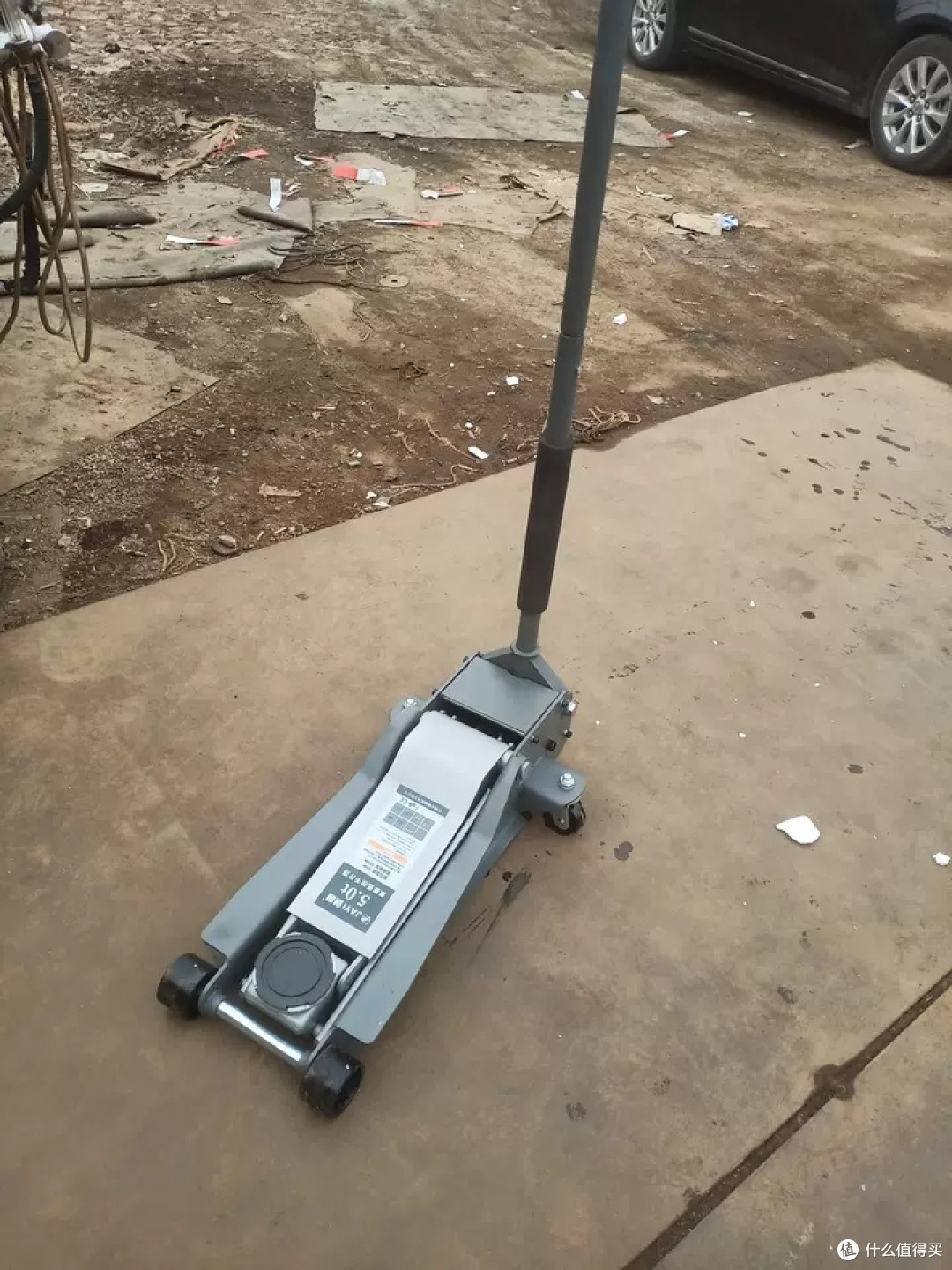 春节高速爆胎应急工具推荐
