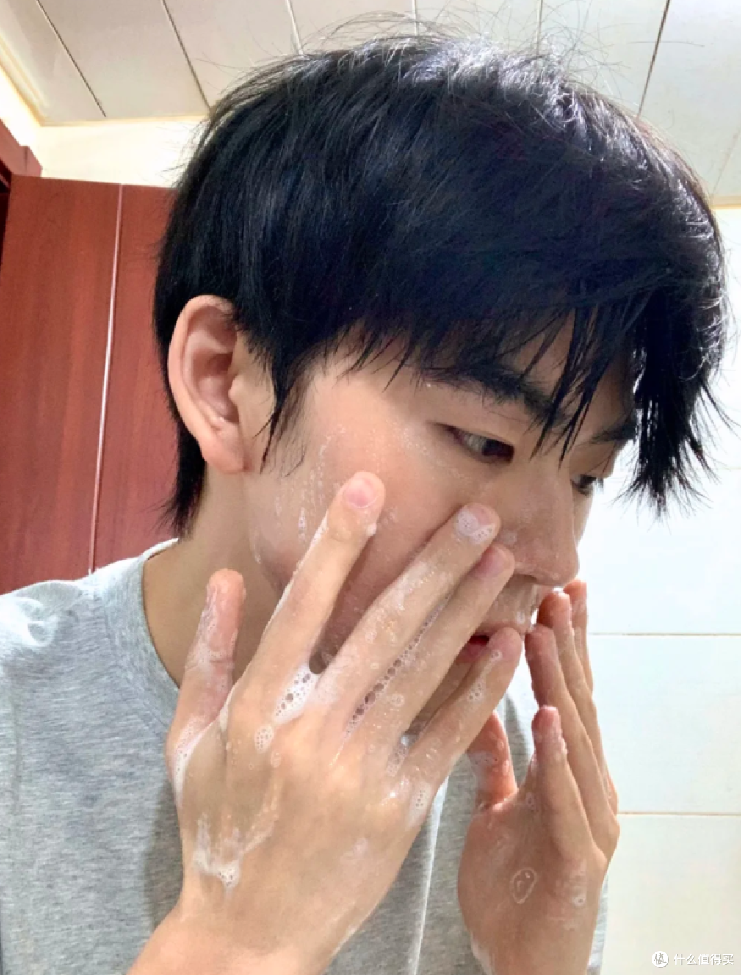 10大男士洗面奶排名,洗面奶哪个牌子最好?洗面奶测评报告出炉
