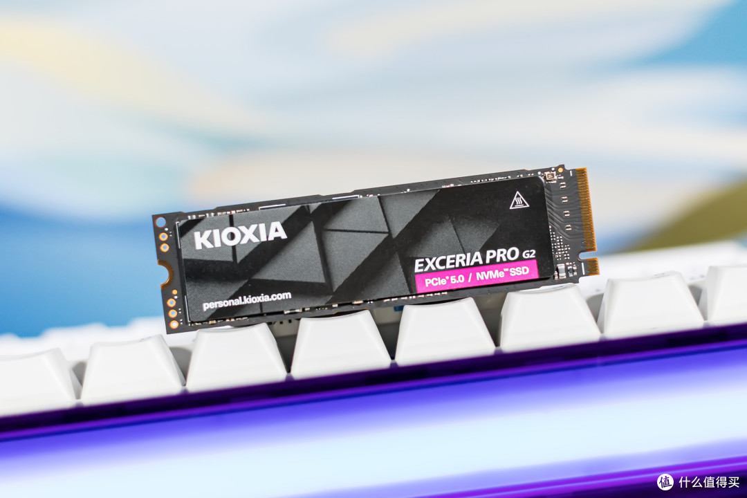 14GB/s满速狂飙,创作不等待,铠侠VE10 PCIe5.0固态硬盘装机实测