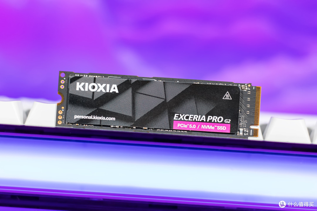 14GB/s满速狂飙,创作不等待,铠侠VE10 PCIe5.0固态硬盘装机实测