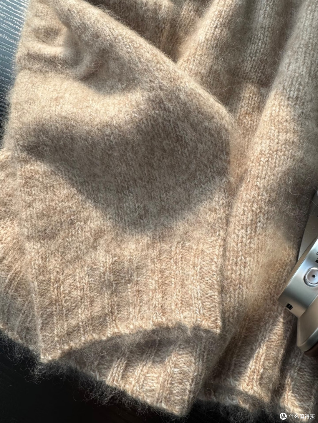 宝藏羊绒衫,秋冬打底的耐穿显贵之选