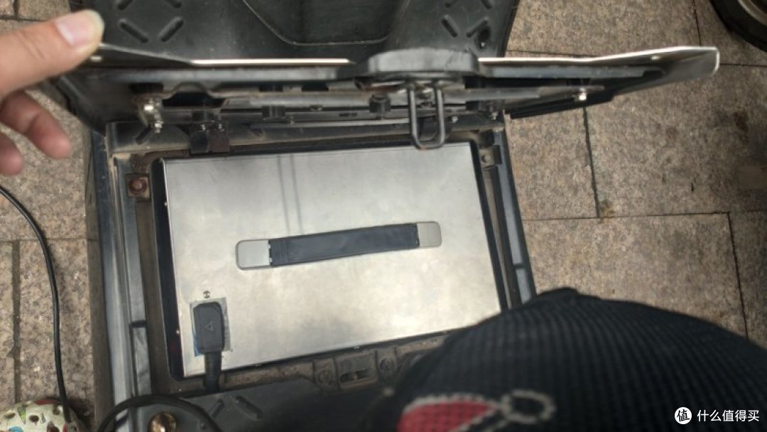 炸飞老铁,复活小牛N1