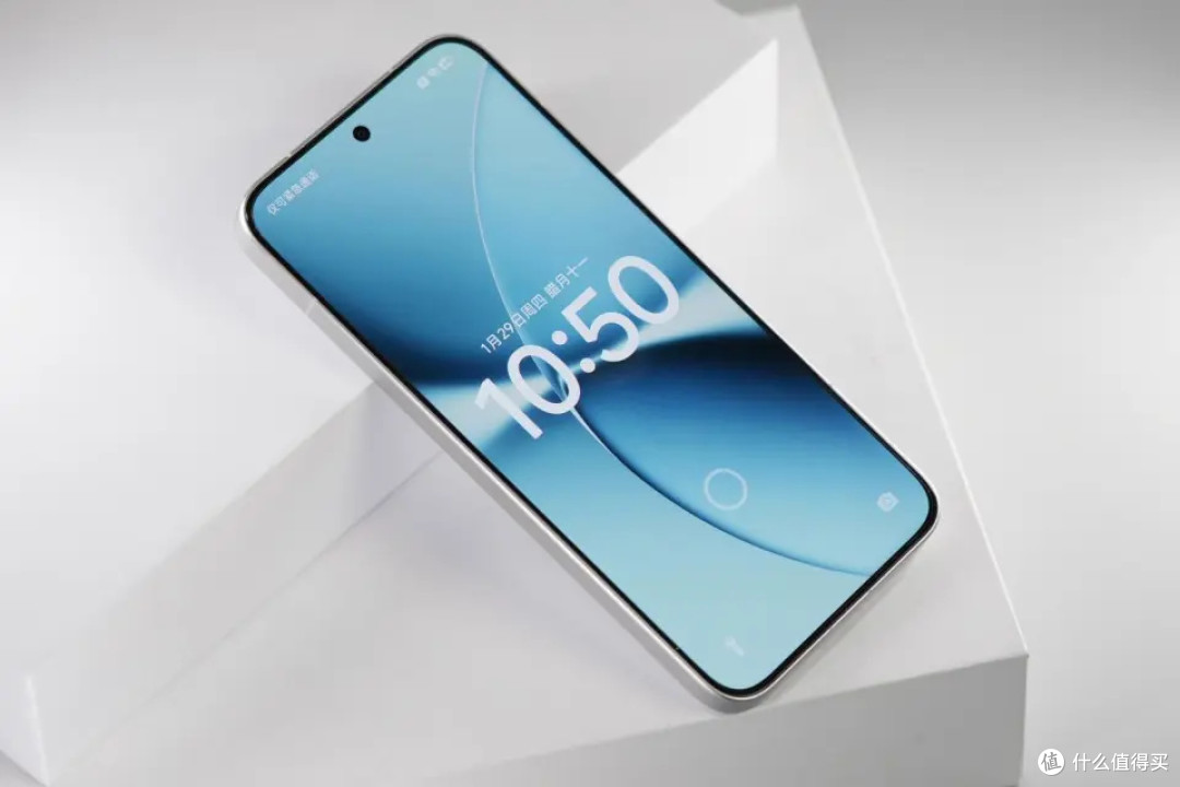 2026公认最香的3款新手机，全部低价高配，16GB+512GB流畅用五年