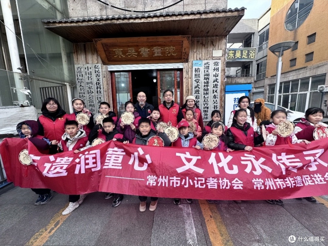 江苏常州:非遗润童心 文化永传承 探趣童梦烙画