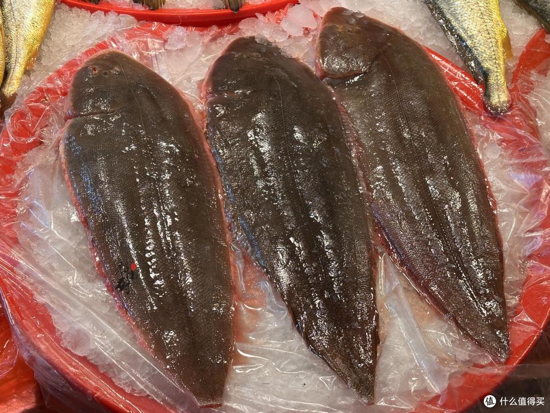 过年买鱼别乱选,懂行的人专挑这7种,实惠又鲜,鱼贩都佩服
