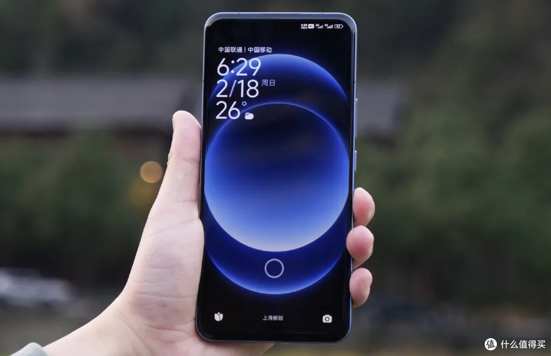 小米新一代“跳水王”诞生，16GB+1TB+卫星通信，从7799跌至4199