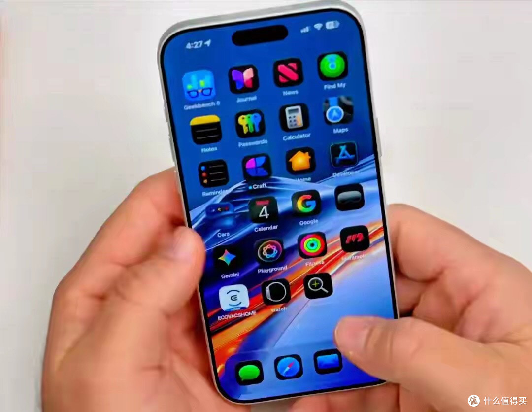 别急着换新机!iOS 26.3让iPhone 15 Pro焕发第二春,实测真香