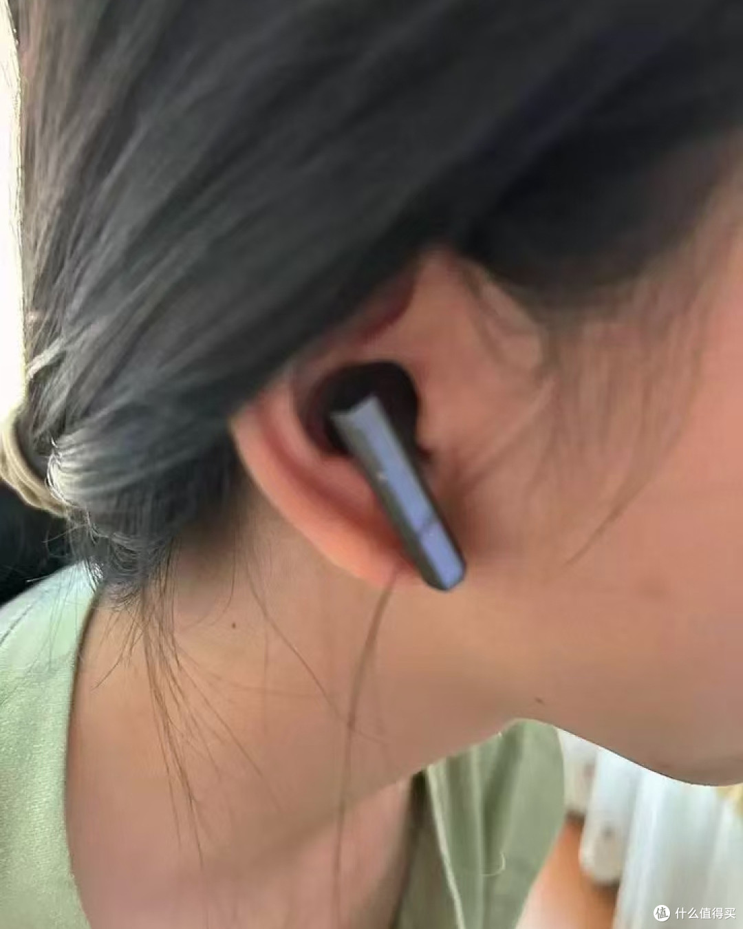 科技与设计的完美融合 FIIL CC3智能半入耳降噪真无线耳机