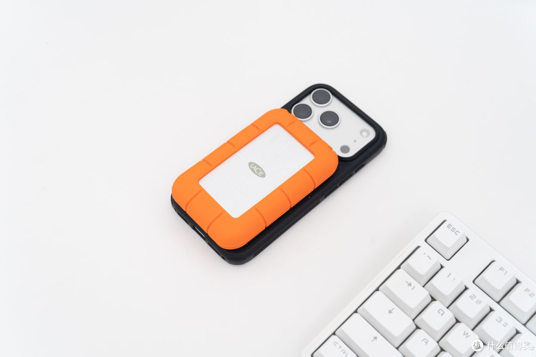 雷孜Rugged SSD4 金刚钻 Plus,专业创作的数据安全舱
