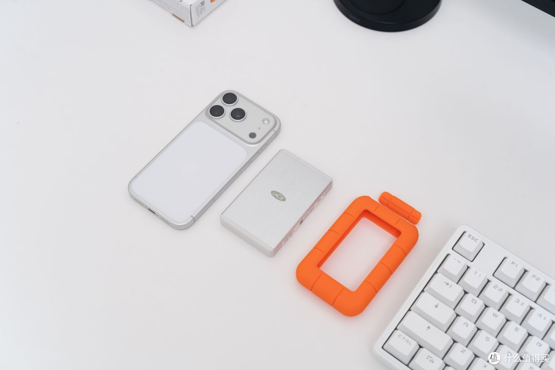 雷孜Rugged SSD4 金刚钻 Plus,专业创作的数据安全舱