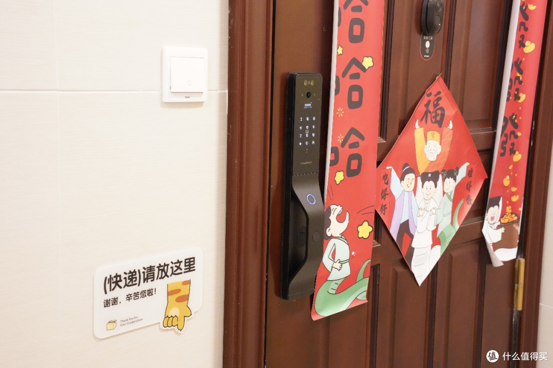 卡顿死机不妥协！宫菱智能门锁测评：发烧配置+双系统更流畅