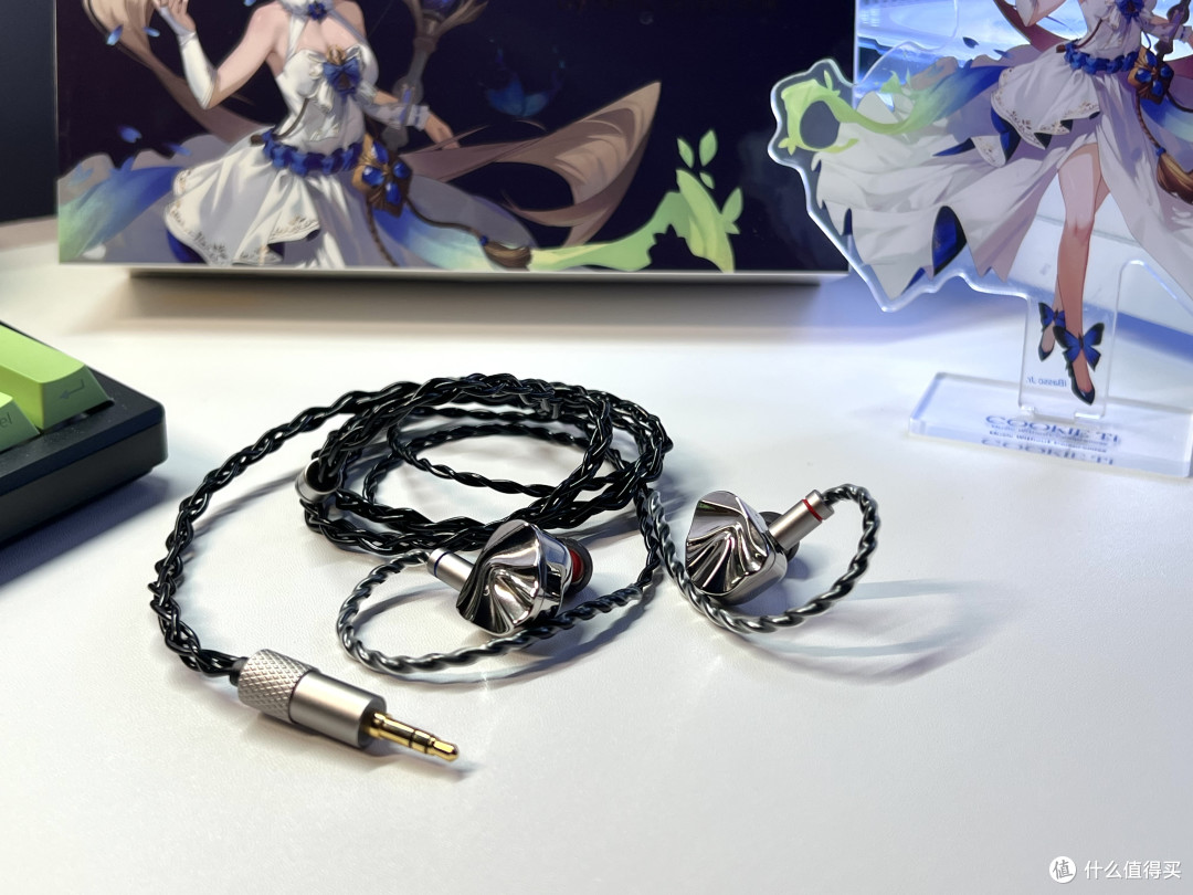 千元内HIFI全能王?颜值与实力双在线:艾巴索曲奇耳机