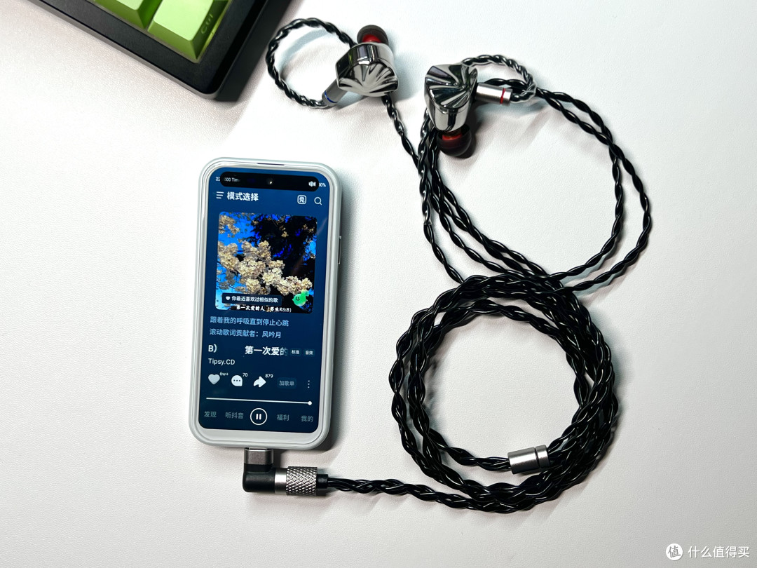 千元内HIFI全能王?颜值与实力双在线:艾巴索曲奇耳机