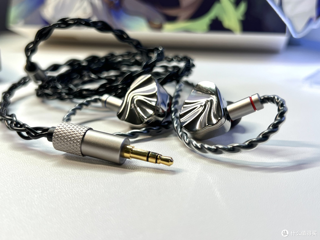 千元内HIFI全能王?颜值与实力双在线:艾巴索曲奇耳机