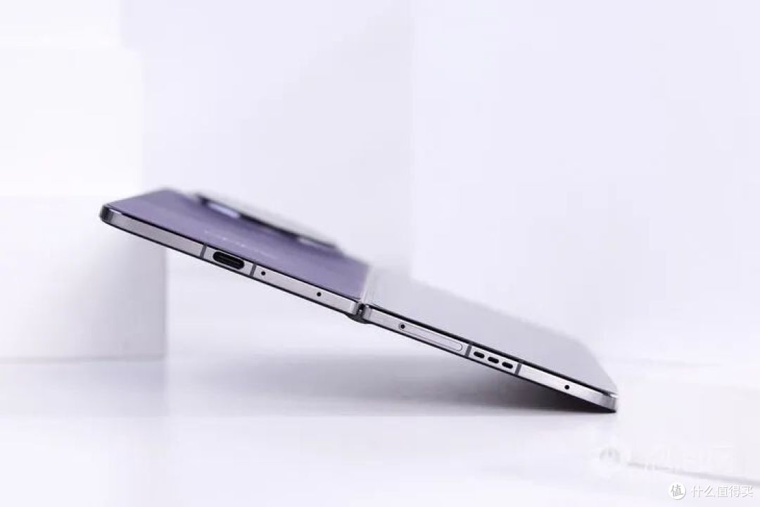 OPPO Find N6将发布：超薄折叠旗舰，2亿像素+80W快充