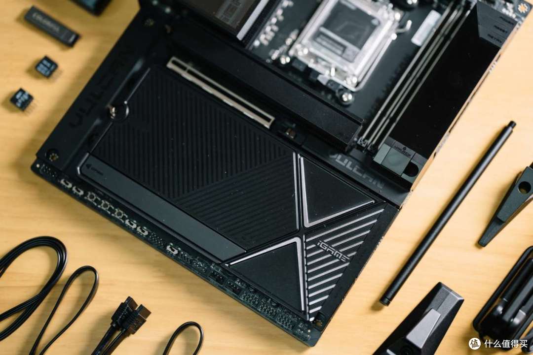 iGame X870E VULCAN OC V14评测:解锁锐龙性能,定义体验新旗舰