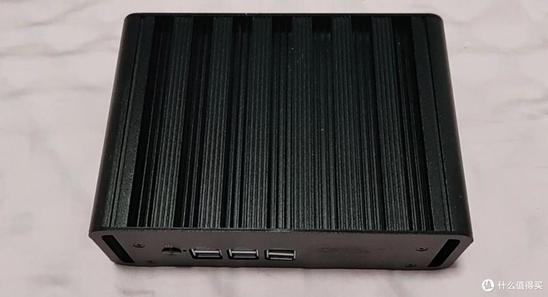 先别买新机！二手鱼330捡漏i7处理器+满配的飞牛圣体你愿不愿意？