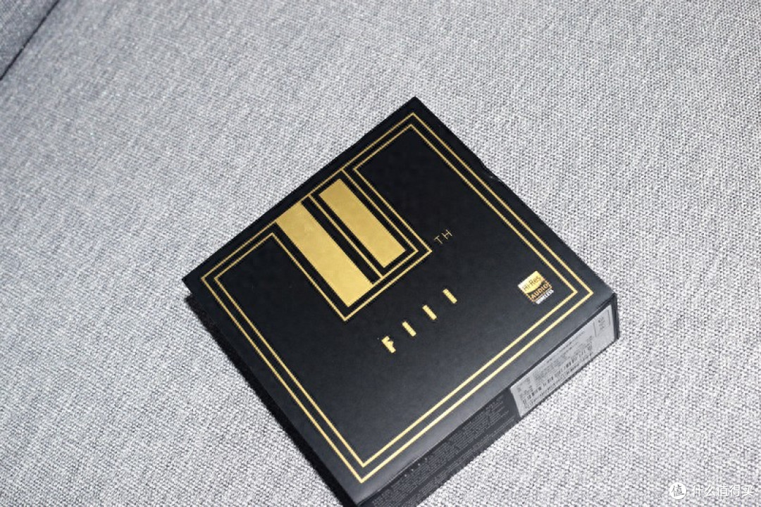 为音质而生 FIIL CC3智能半入耳降噪真无线耳机
