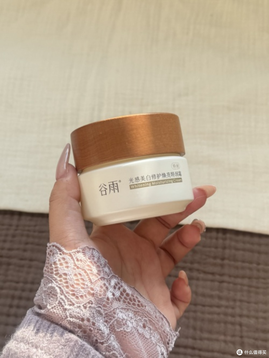 干皮面霜推荐秋冬篇:首推款为保湿与美白兼得的宝藏选手