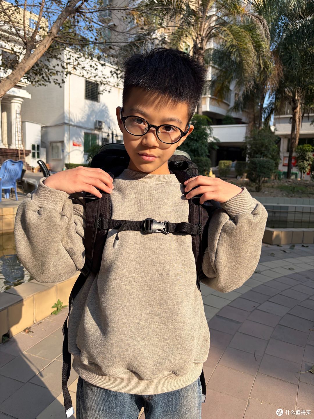 新学期我推荐GMT护脊书包Light Pro系列,轻巧减负,守护挺拔身躯