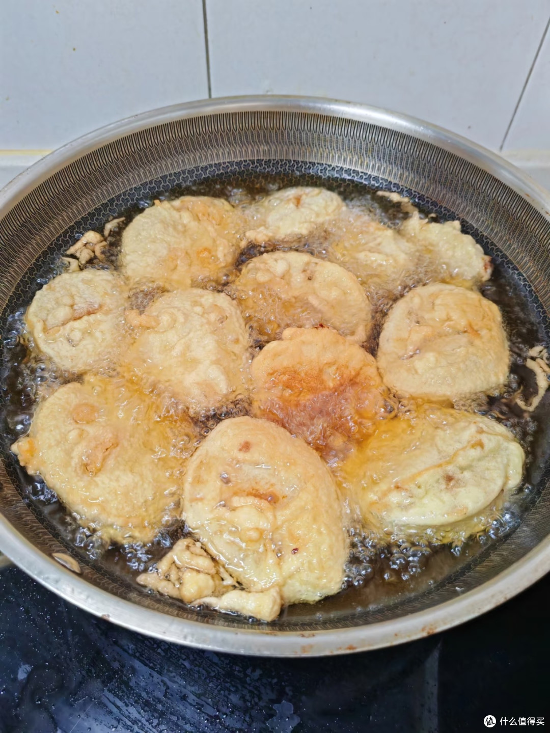 油锅滋滋,山东年味藏在炸藕盒里