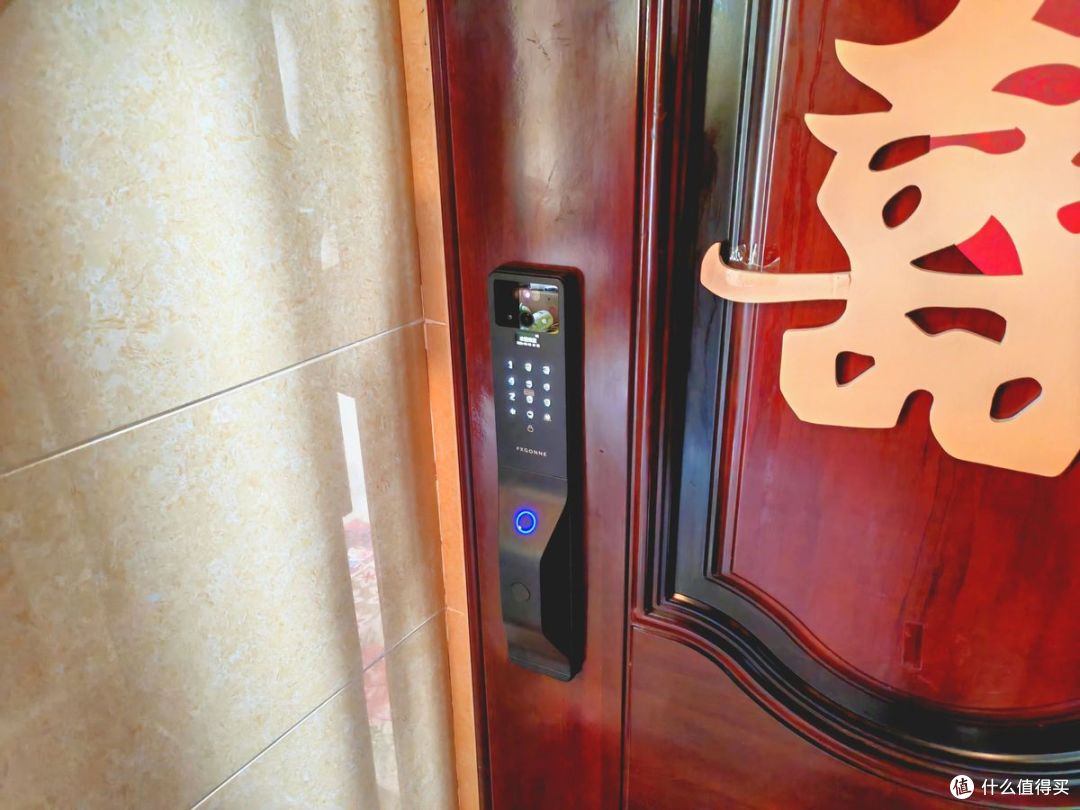 发烧性价比封神吊打同行!拒绝暴利套路,宫菱智能门锁测评