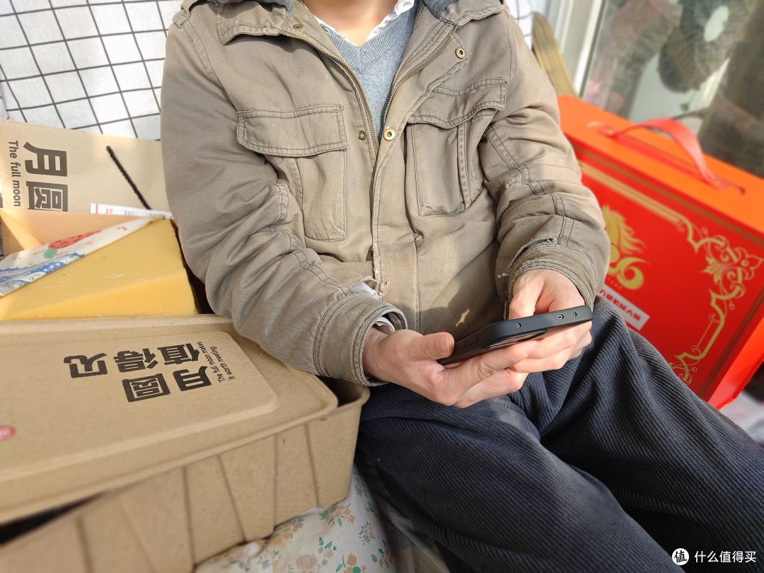 春节别将就!送长辈手机7大关键事项,附2000元价位爆款神机推荐