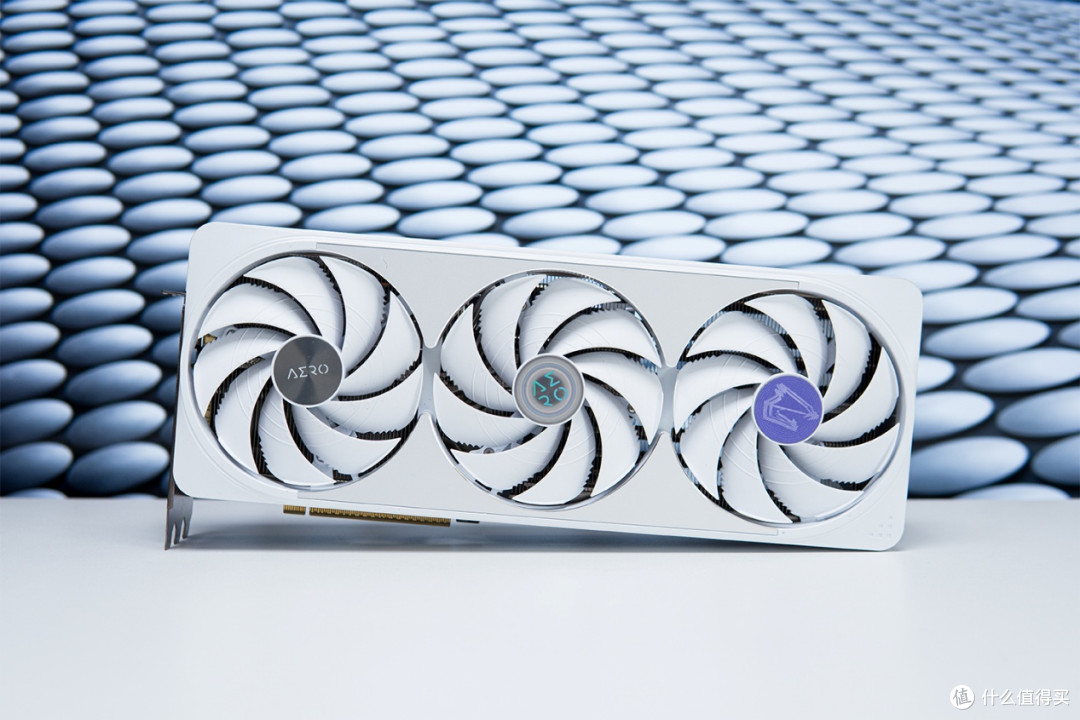重构科技美学,技嘉X870E AERO X3D WOOD上机测试