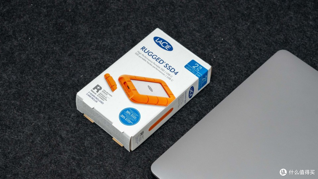 数码创作者的极速伙伴：雷孜LaCie Rugged SSD4 移动固态硬盘
