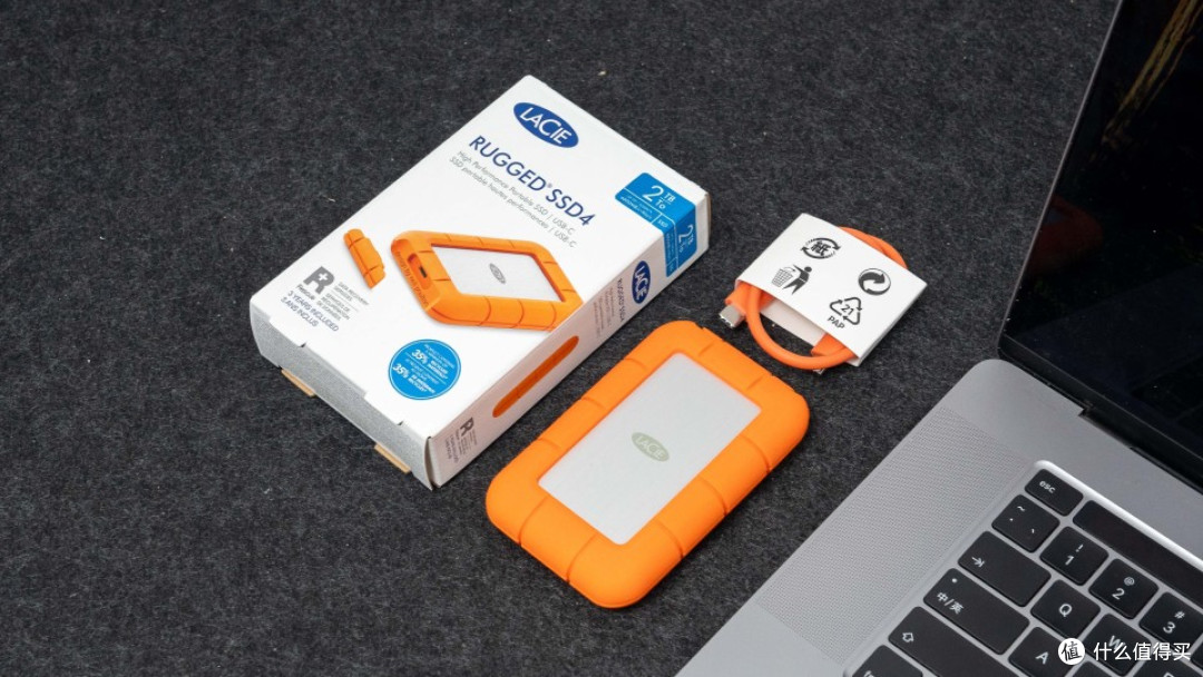 数码创作者的极速伙伴：雷孜LaCie Rugged SSD4 移动固态硬盘