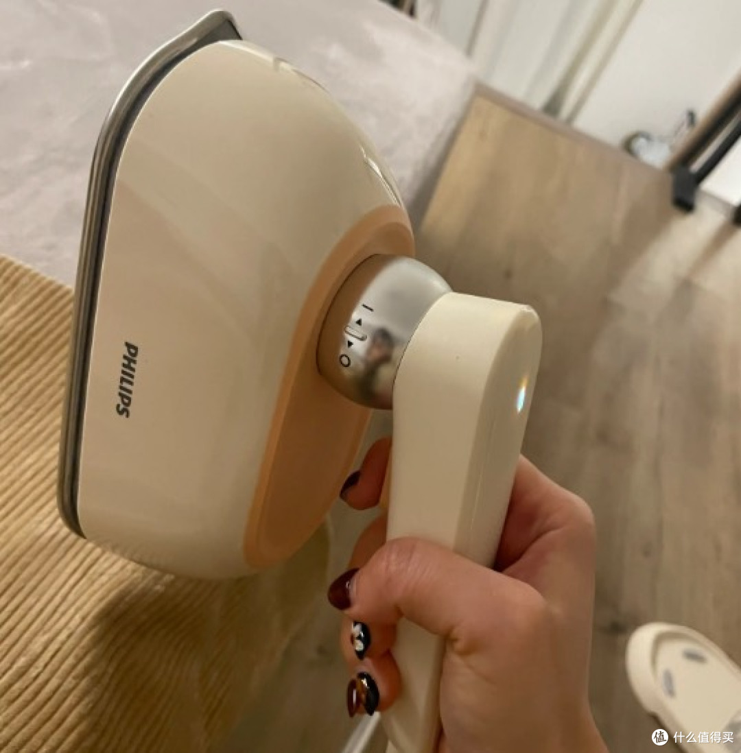 蒸汽电熨斗哪个牌子好?年度热销排名揭晓,十款爆款机型使用体验