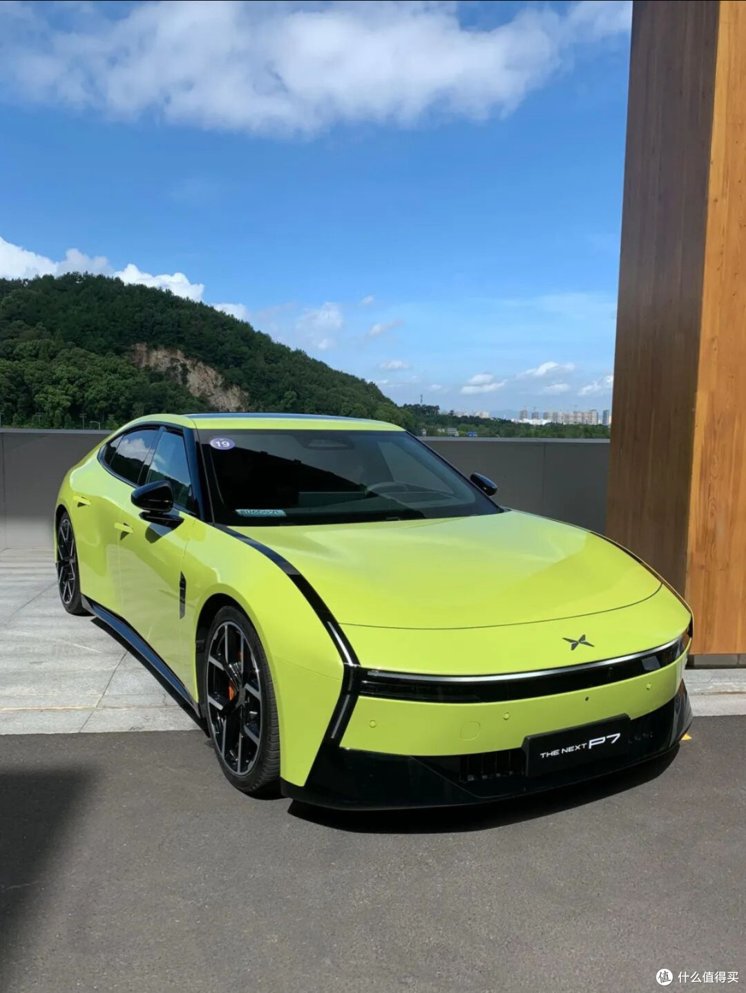 17.68万起售!何小鹏一口气发了4款车,今年还有四款全新SUV
