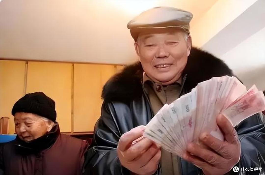 银行经理坦言:当个人存款超过这个数,就已超过了98%的家庭!