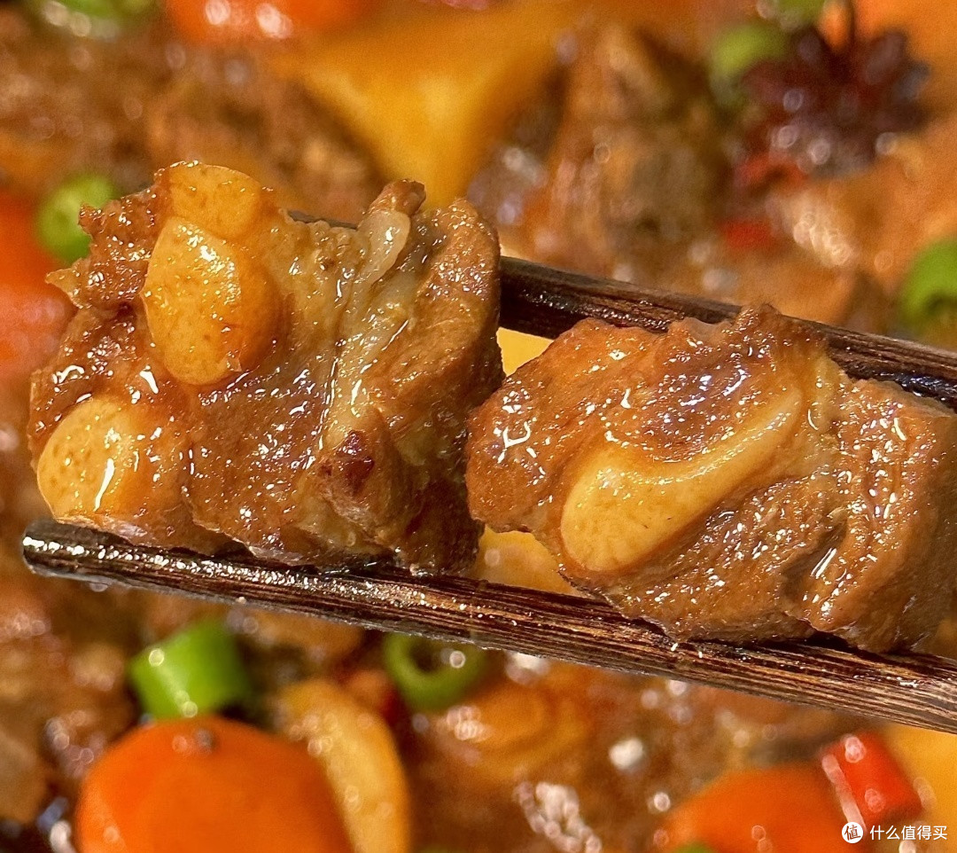 排骨炖土豆：年夜饭的经典硬菜
