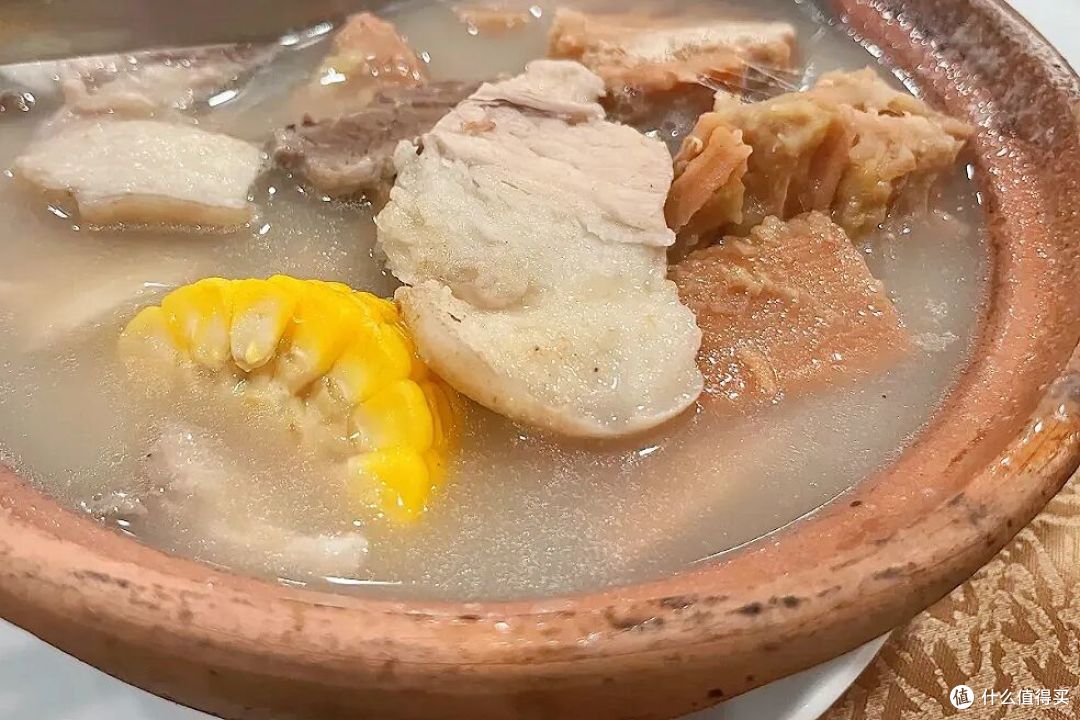 这条老街,凭什么让老广从小吃到大?