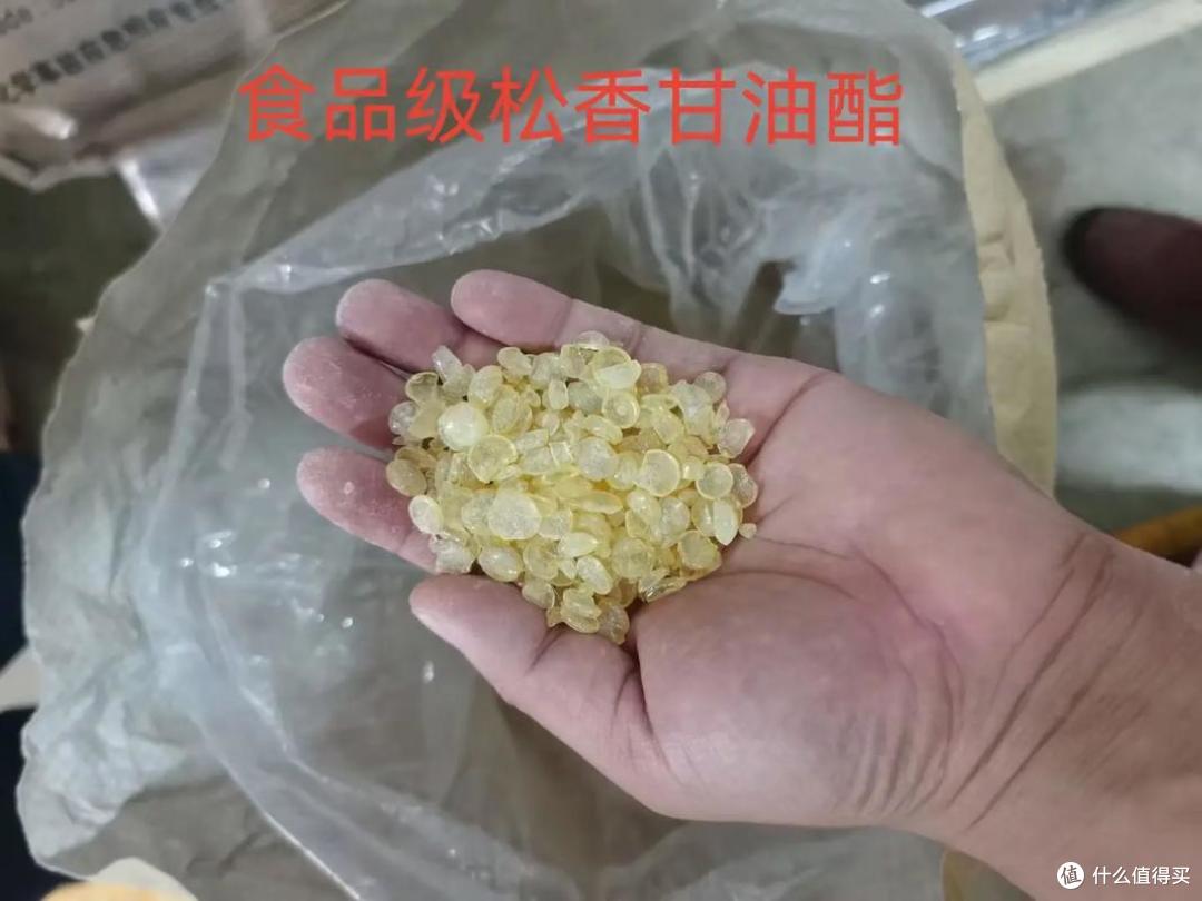 吃肉的时候,如果吃到粘牙的东西,建议赶紧丢掉!