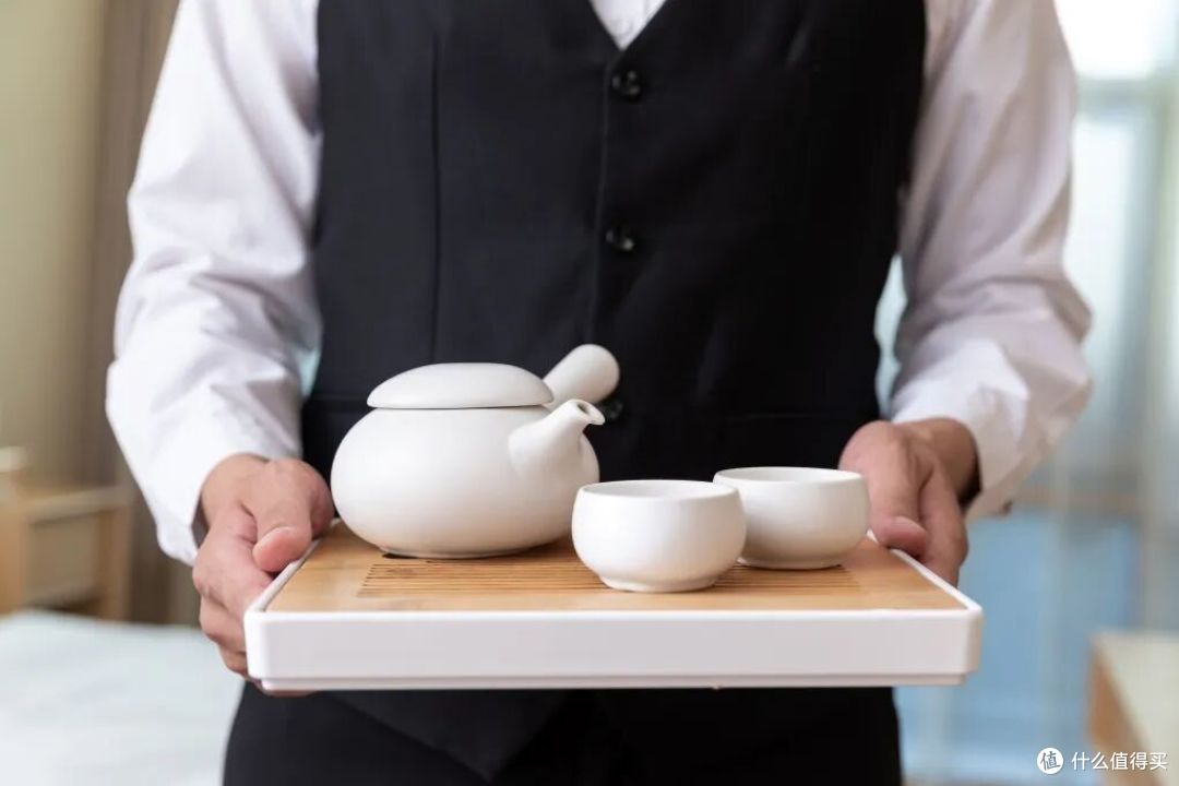 酒店业的智能化“蝶变”:AI成为服务生命体的新引擎