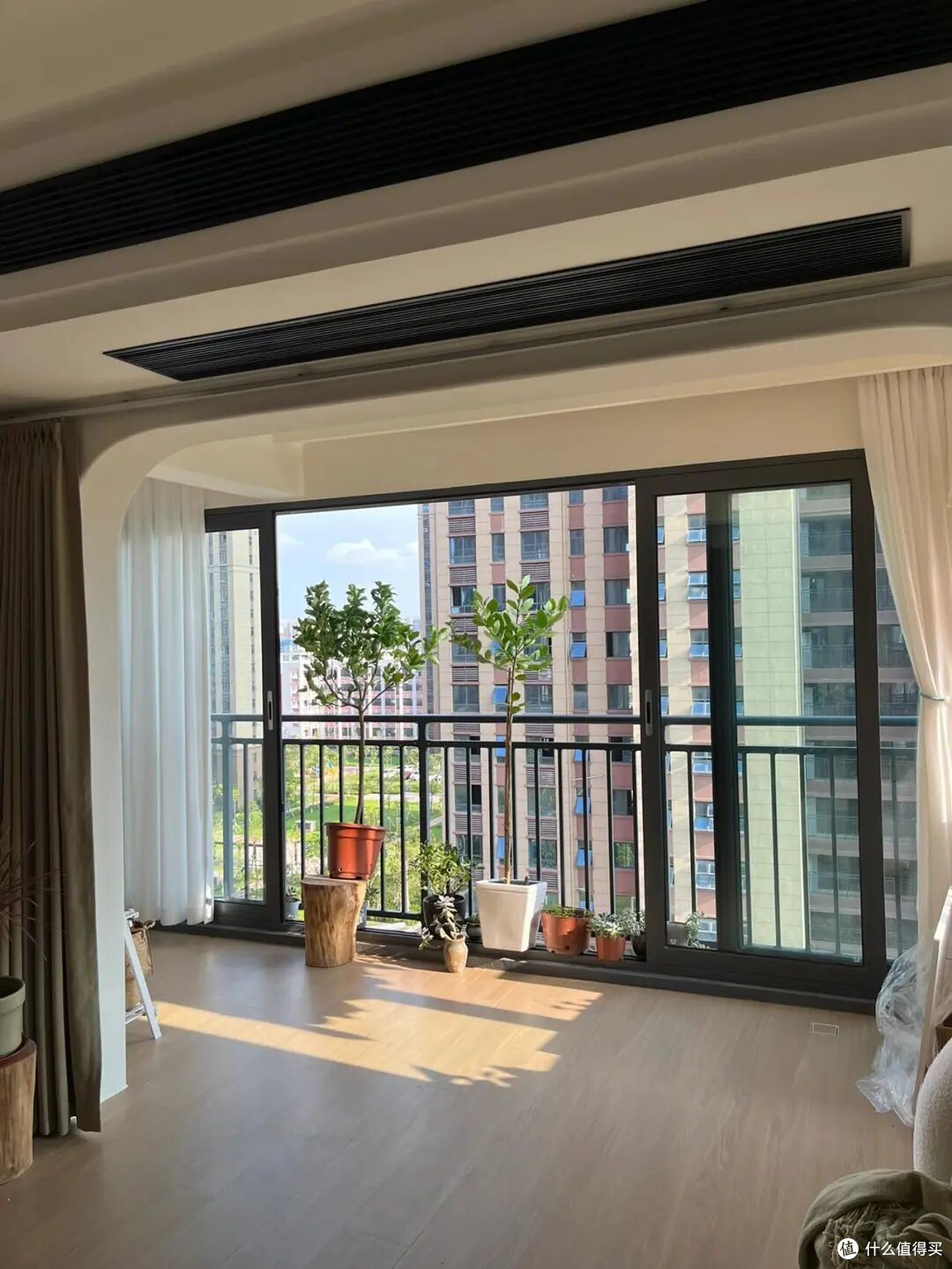 客厅拆下来的推拉门只能扔掉?看了网友的做法,发现自己亏大了