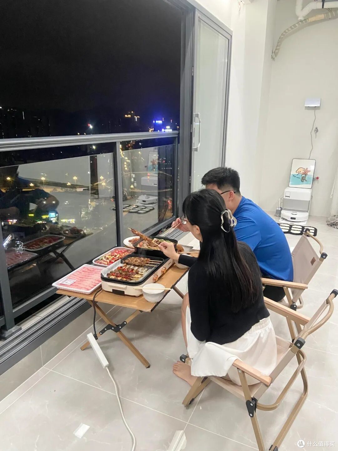 客厅拆下来的推拉门只能扔掉?看了网友的做法,发现自己亏大了